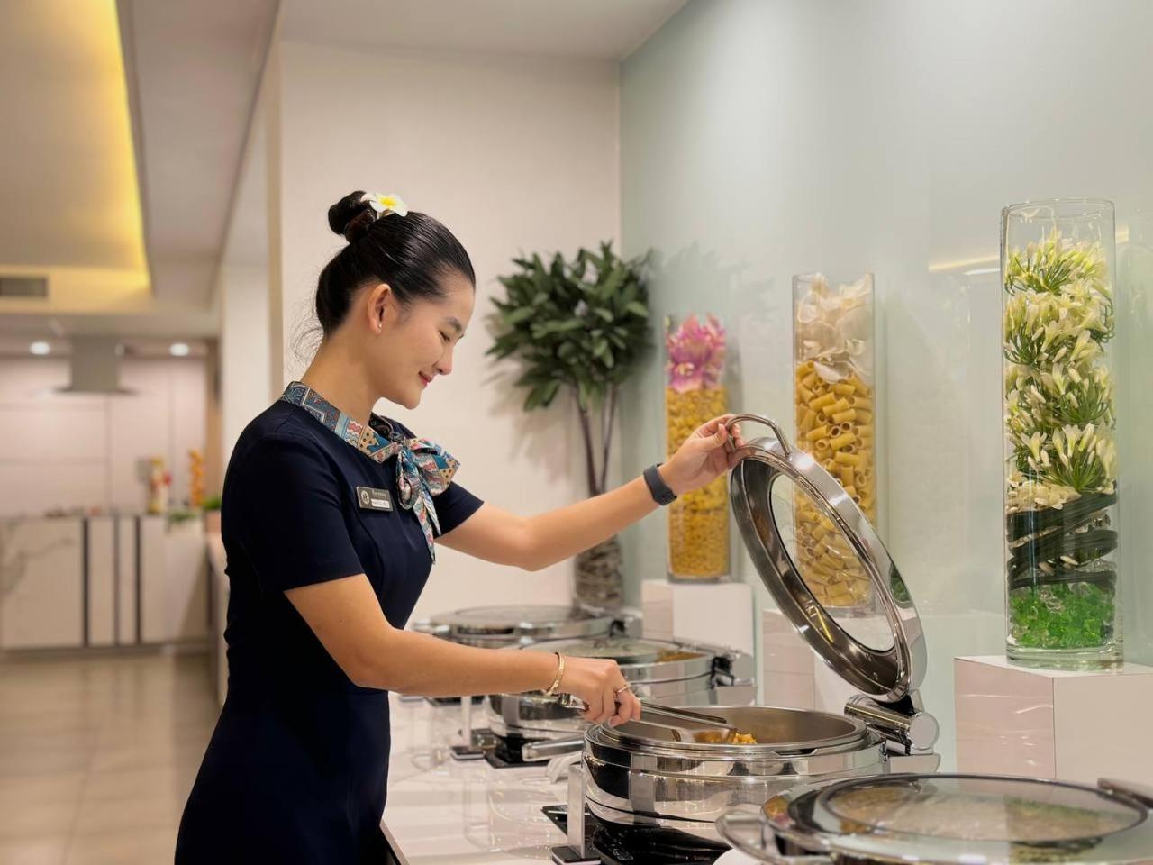 Harmony Phnom Penh Hotel Ngoại thất bức ảnh