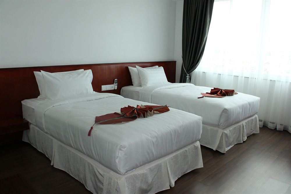 Harmony Phnom Penh Hotel Ngoại thất bức ảnh